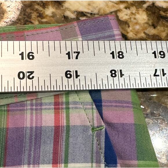 Cutter & Buck Mens Size 36 Green and Purple Plaid Golf Shorts 100% Cotton - Picture 6 of 7